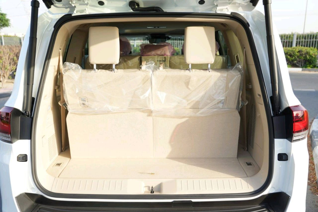 Toyota Land Cruiser - Image 5