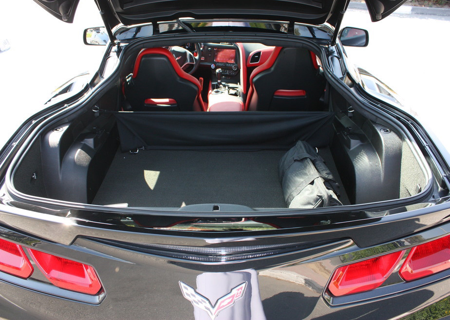 Chevrolet Corvette - Image 9