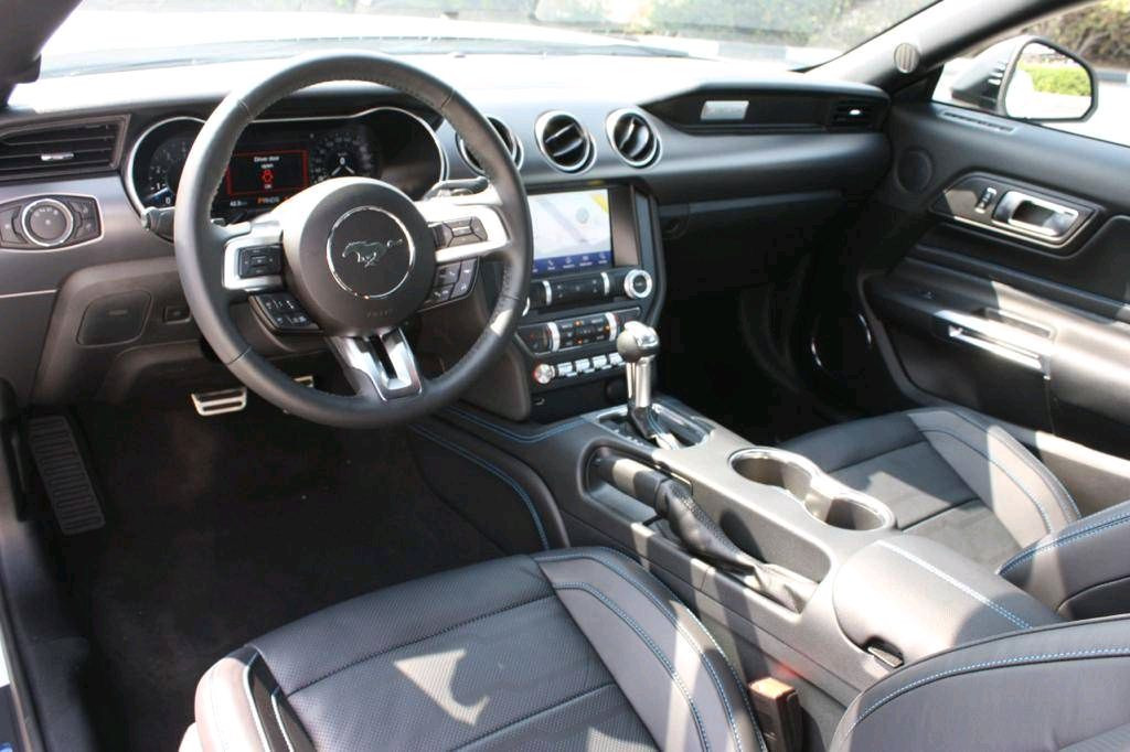 Ford GT - Image 10