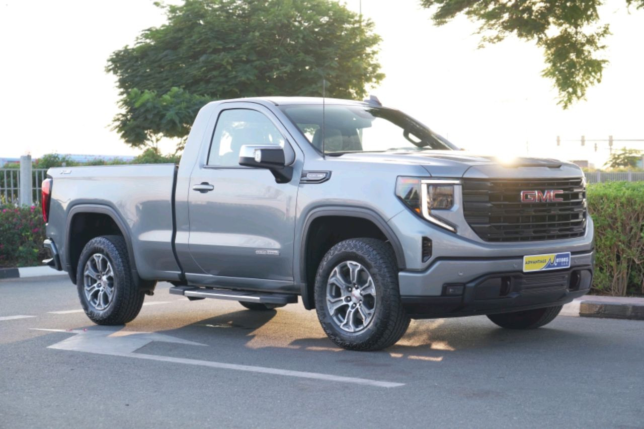 GMC Sierra - Image 11