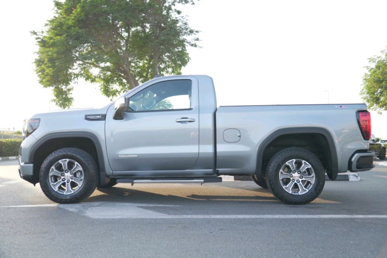 GMC Sierra - Image 5