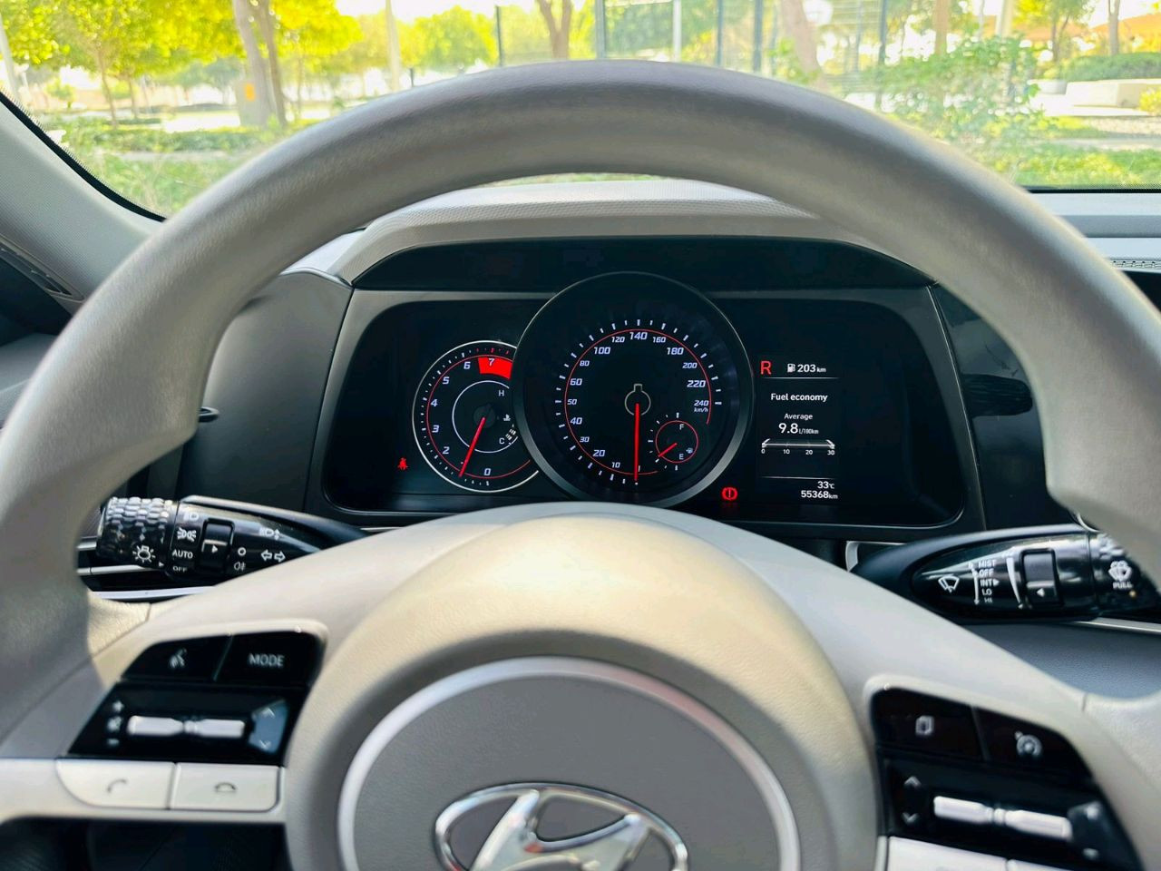 Hyundai Elantra - Image 7