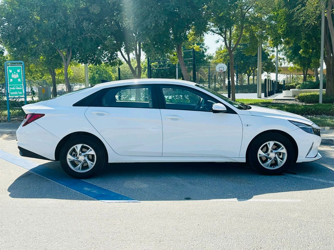Hyundai Elantra - Image 5