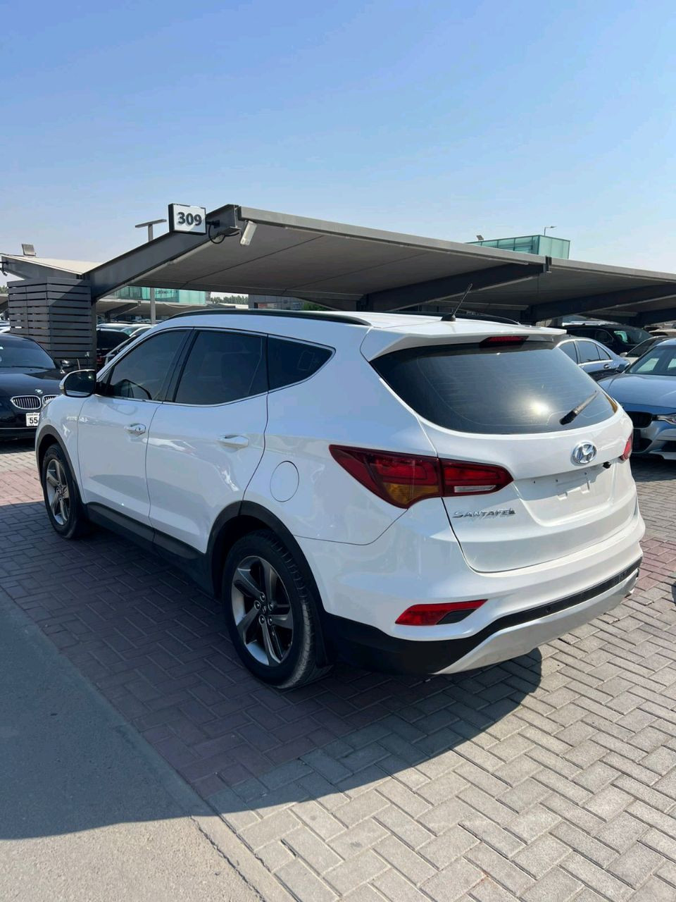 Hyundai Santa Fe - Image 7