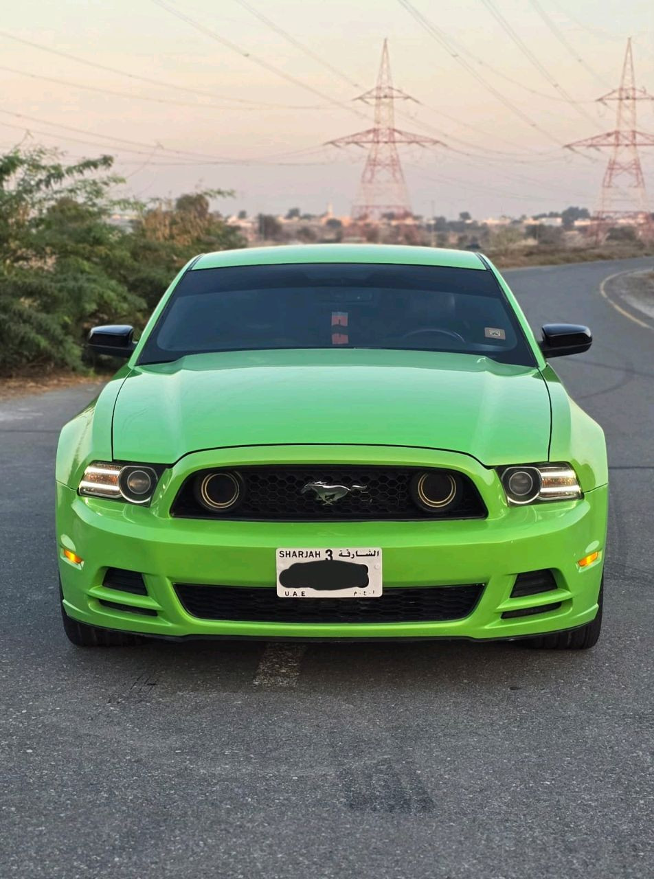 Ford Mustang - Image 9