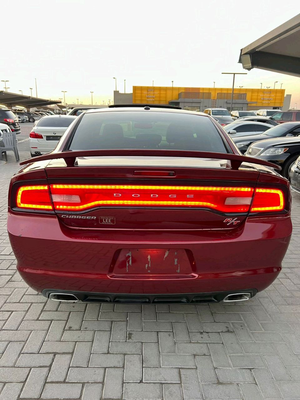 Dodge Charger - Image 9