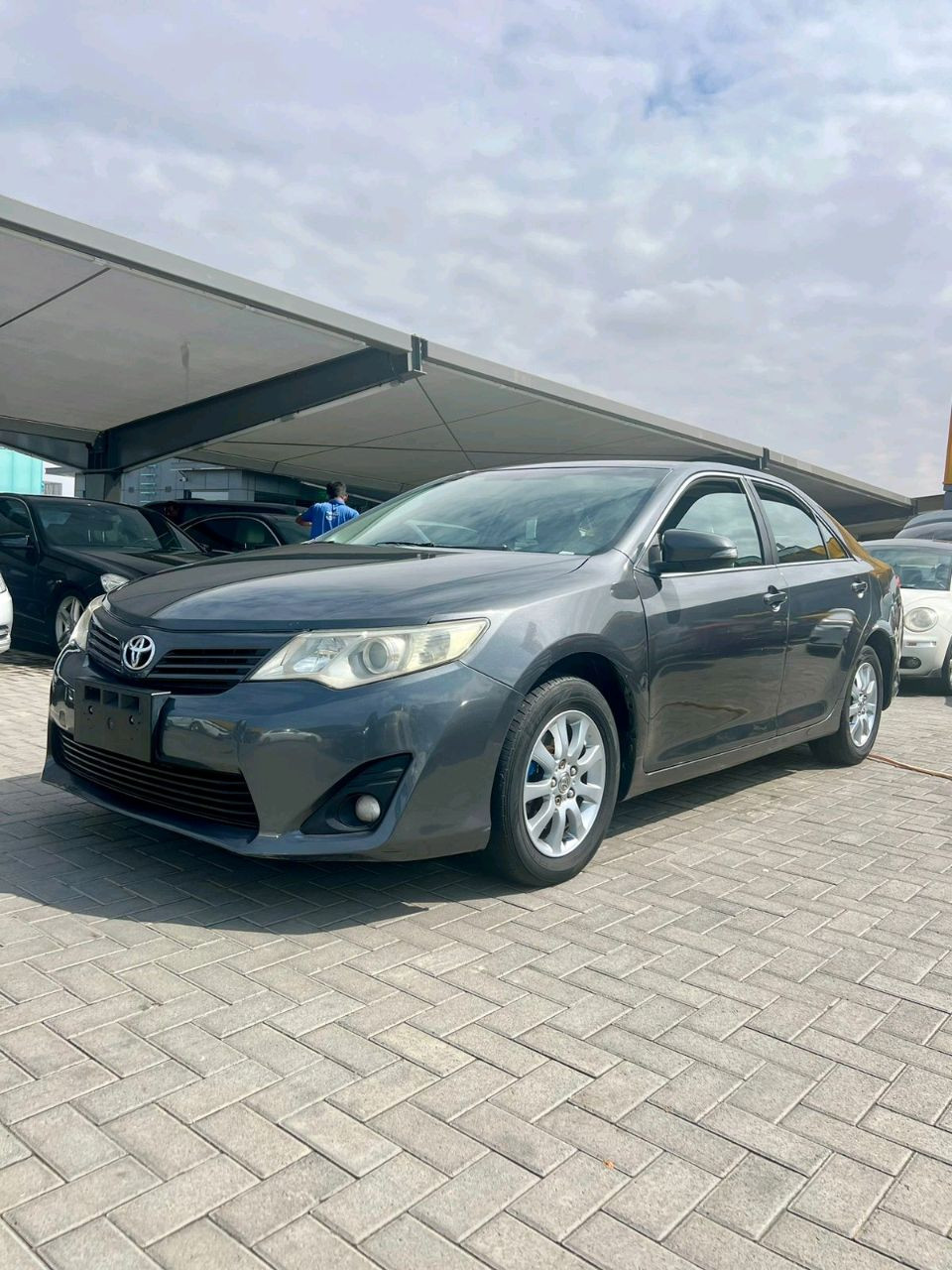 Toyota Camry - Image 3