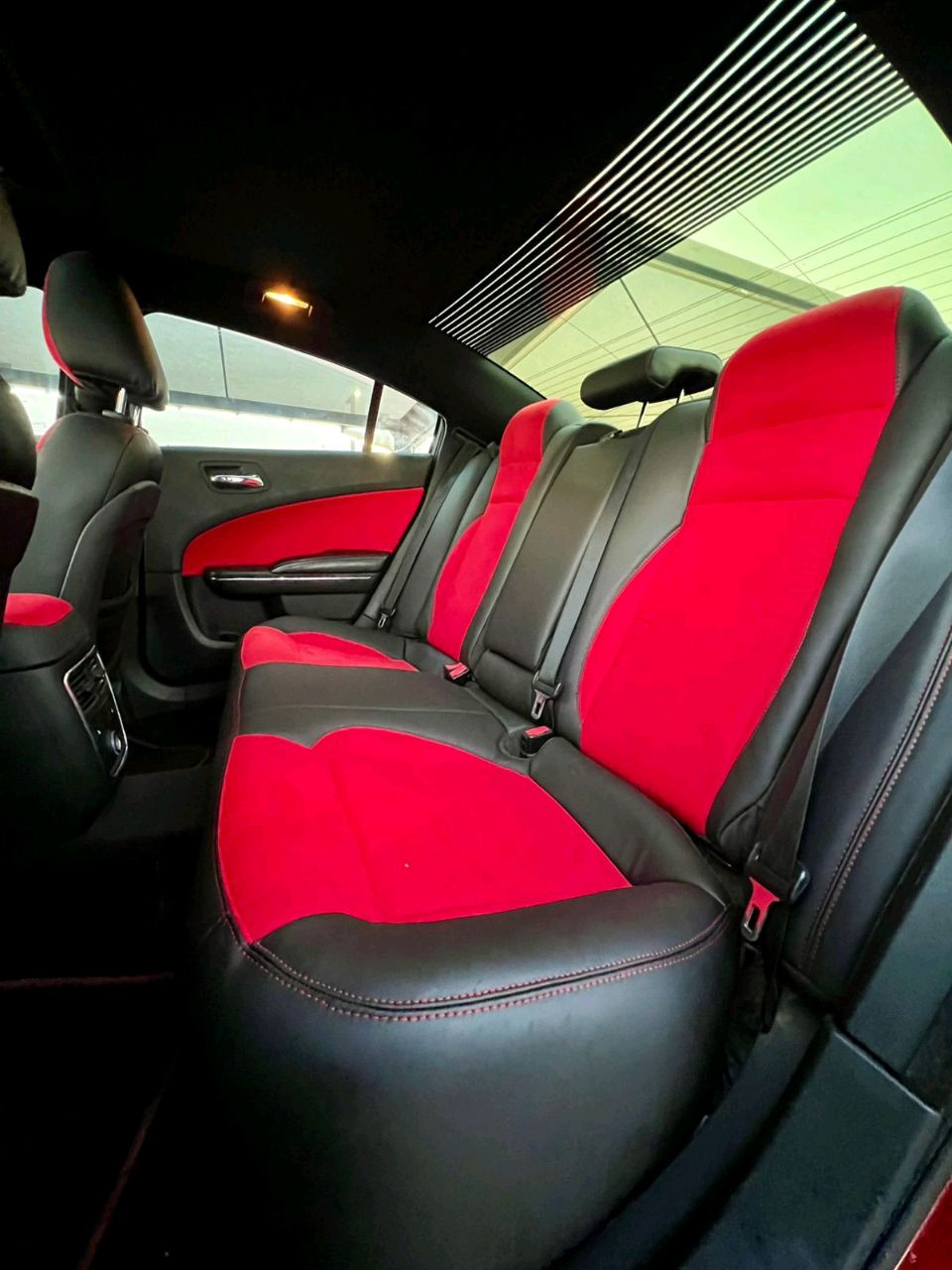 Dodge Charger - Image 2
