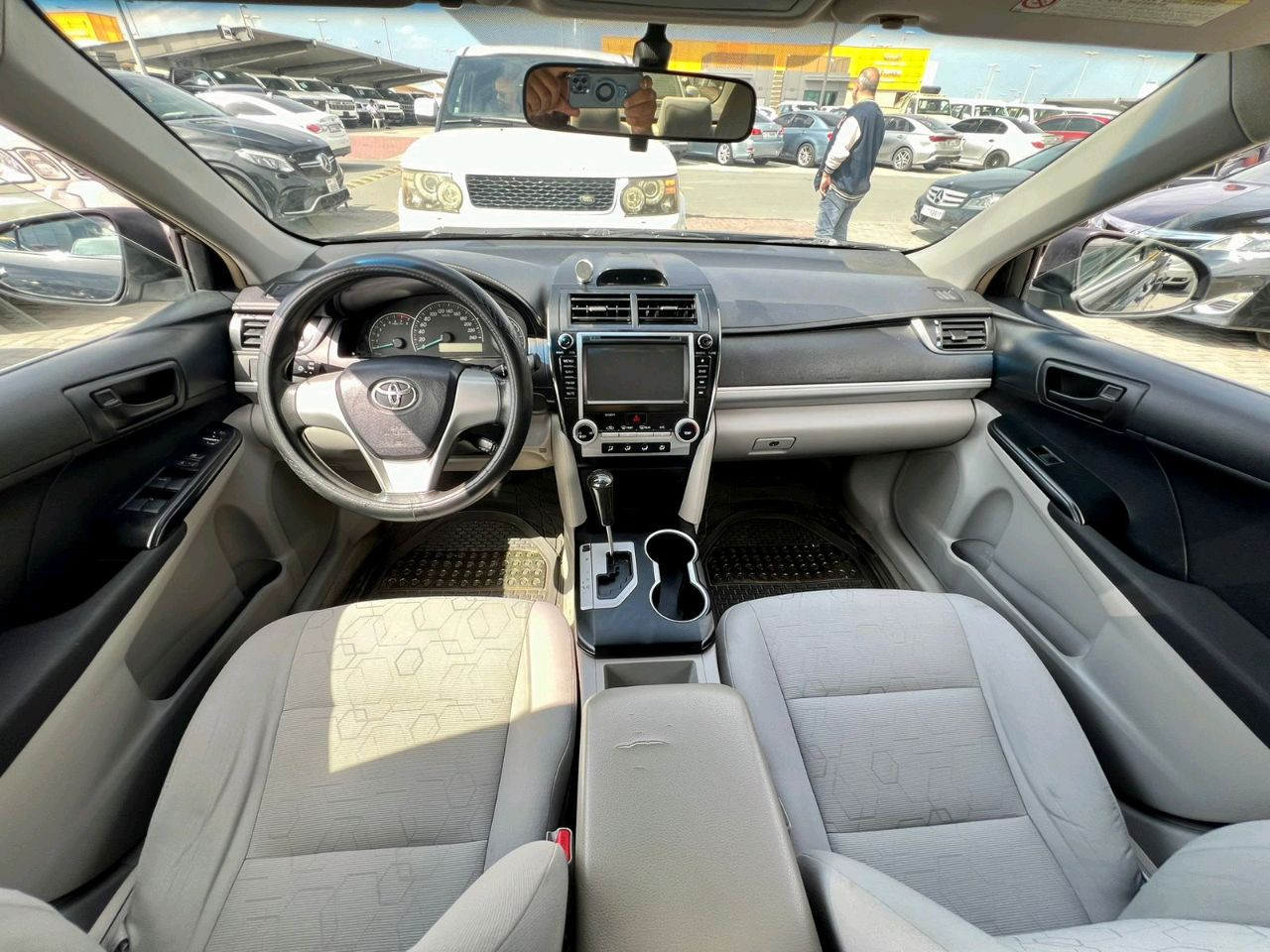 Toyota Camry - Image 6