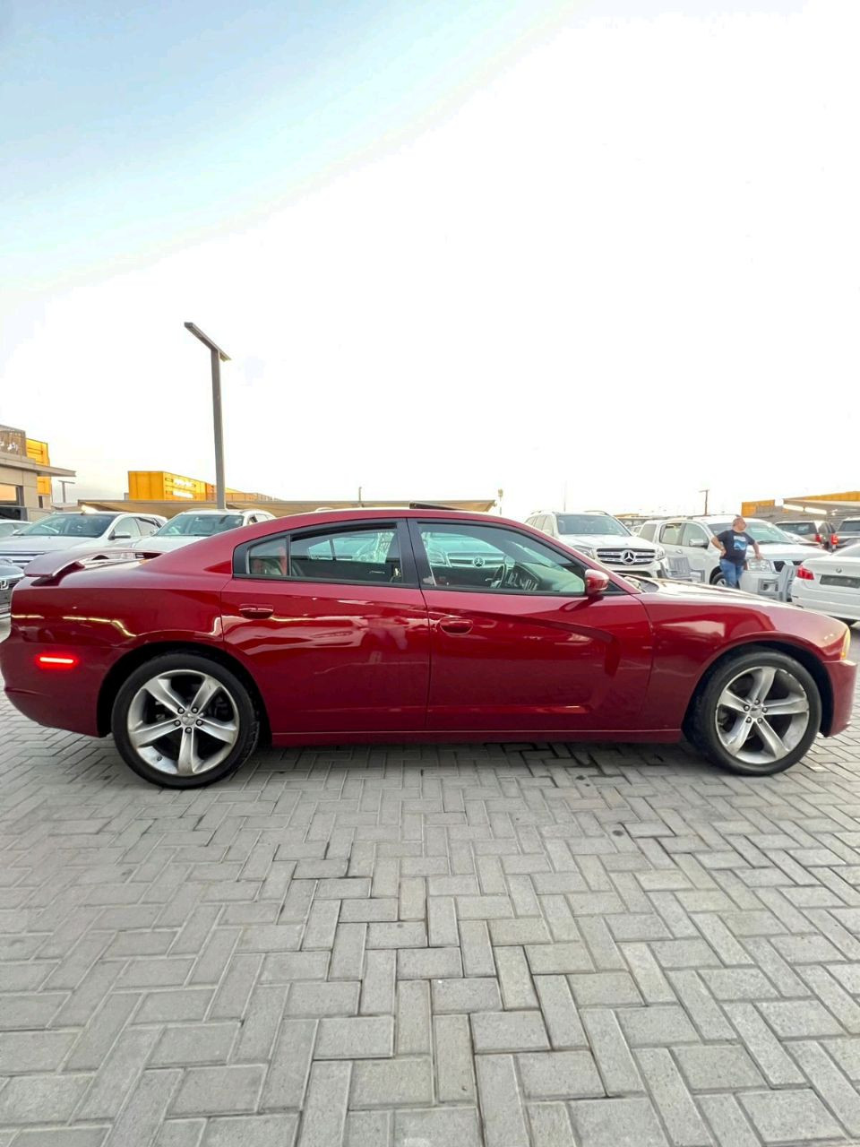 Dodge Charger - Image 4