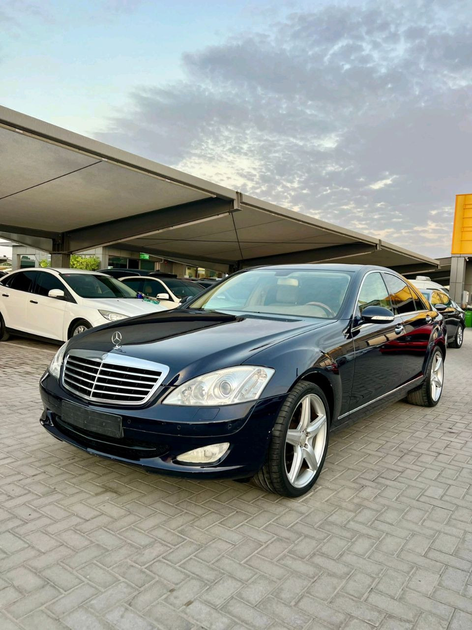 Mercedes Benz S-Class - Image 4