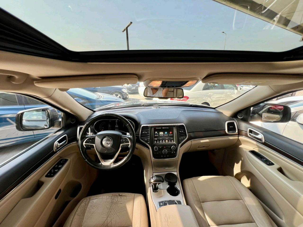 Jeep Cherokee - Image 5
