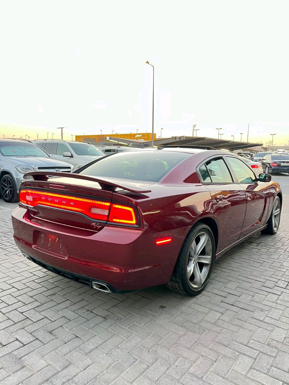 Dodge Charger - Image 5