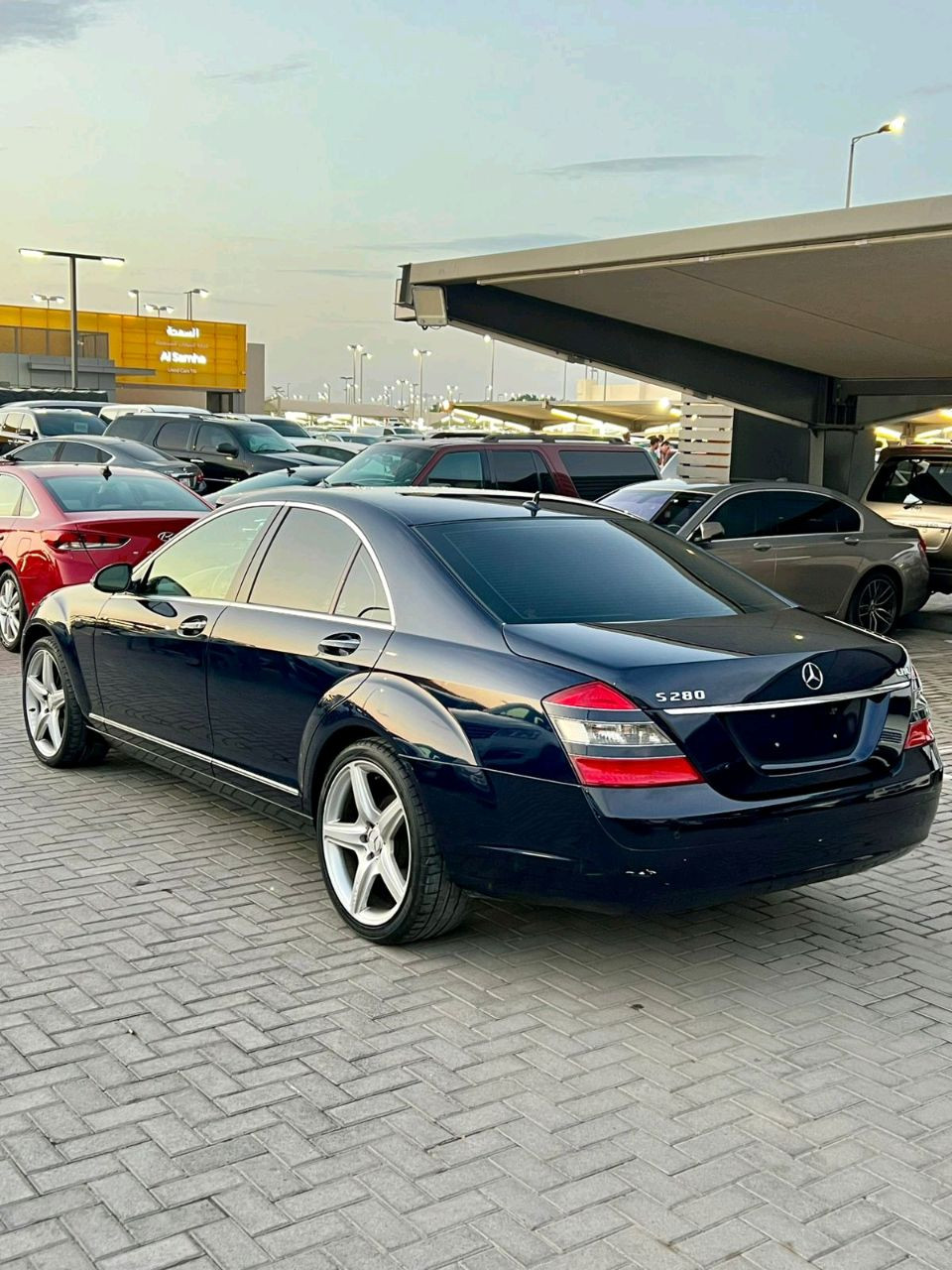 Mercedes Benz S-Class - Image 12