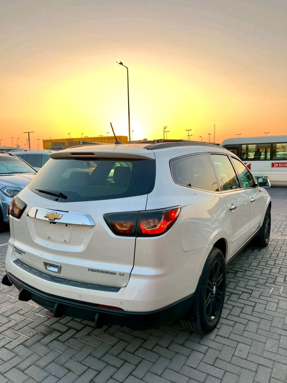 Chevrolet Traverse - Image 8