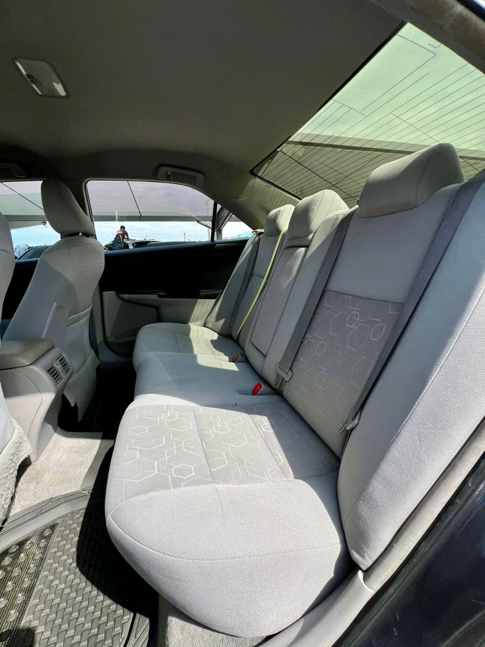 Toyota Camry - Image 9