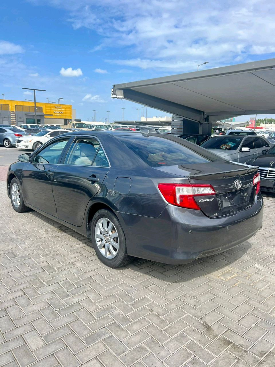 Toyota Camry - Image 5