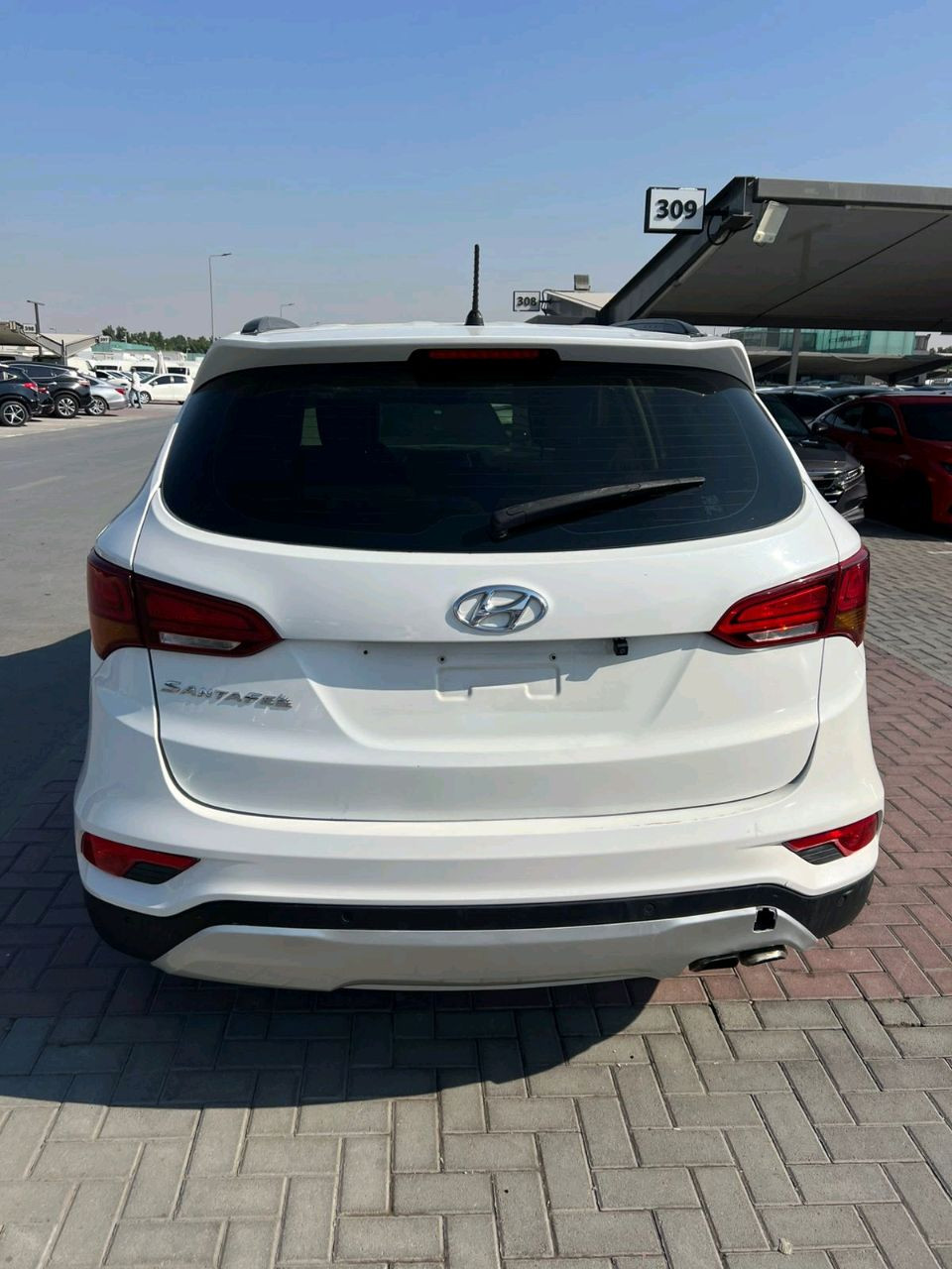 Hyundai Santa Fe - Image 5