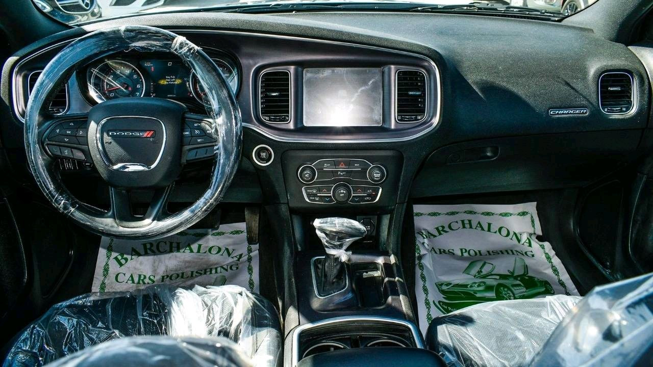 Dodge Charger - Image 2