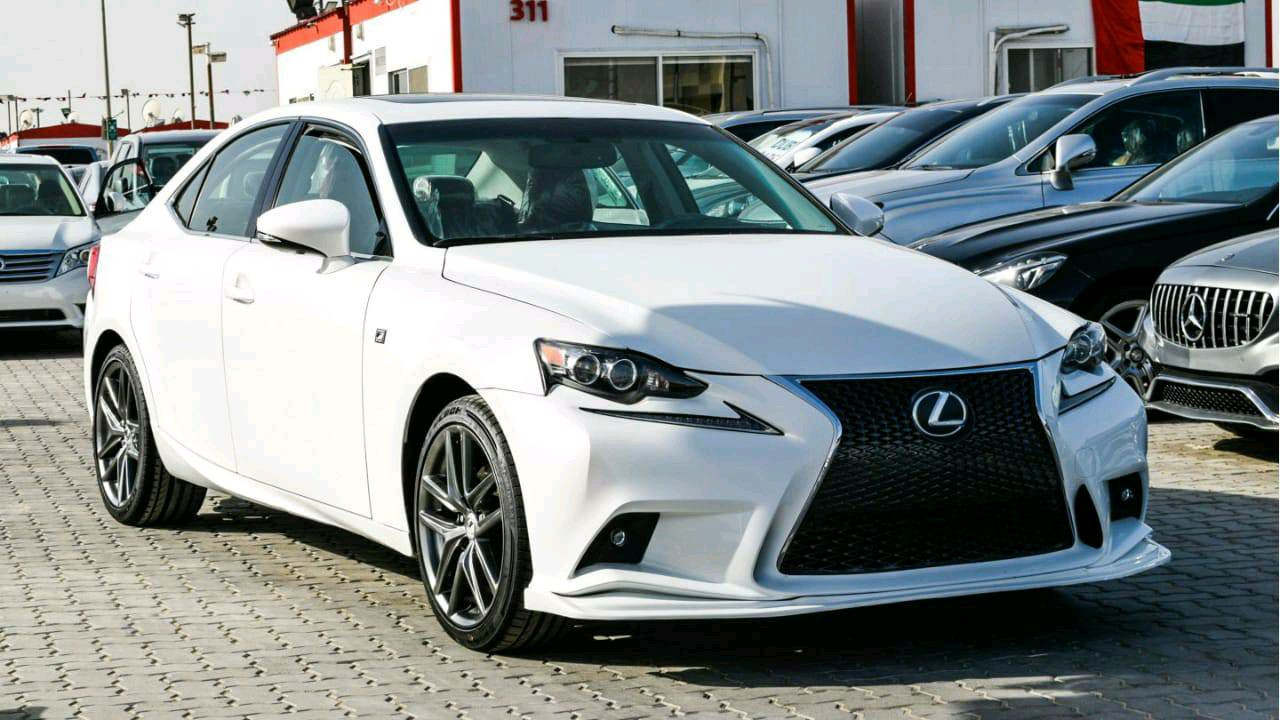 Lexus IS-Series - Image 7
