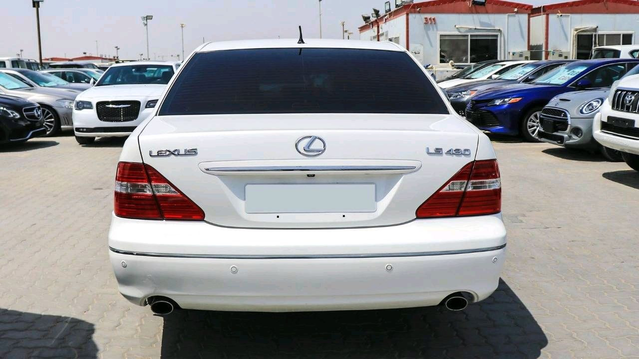 Lexus LS-Series - Image 4
