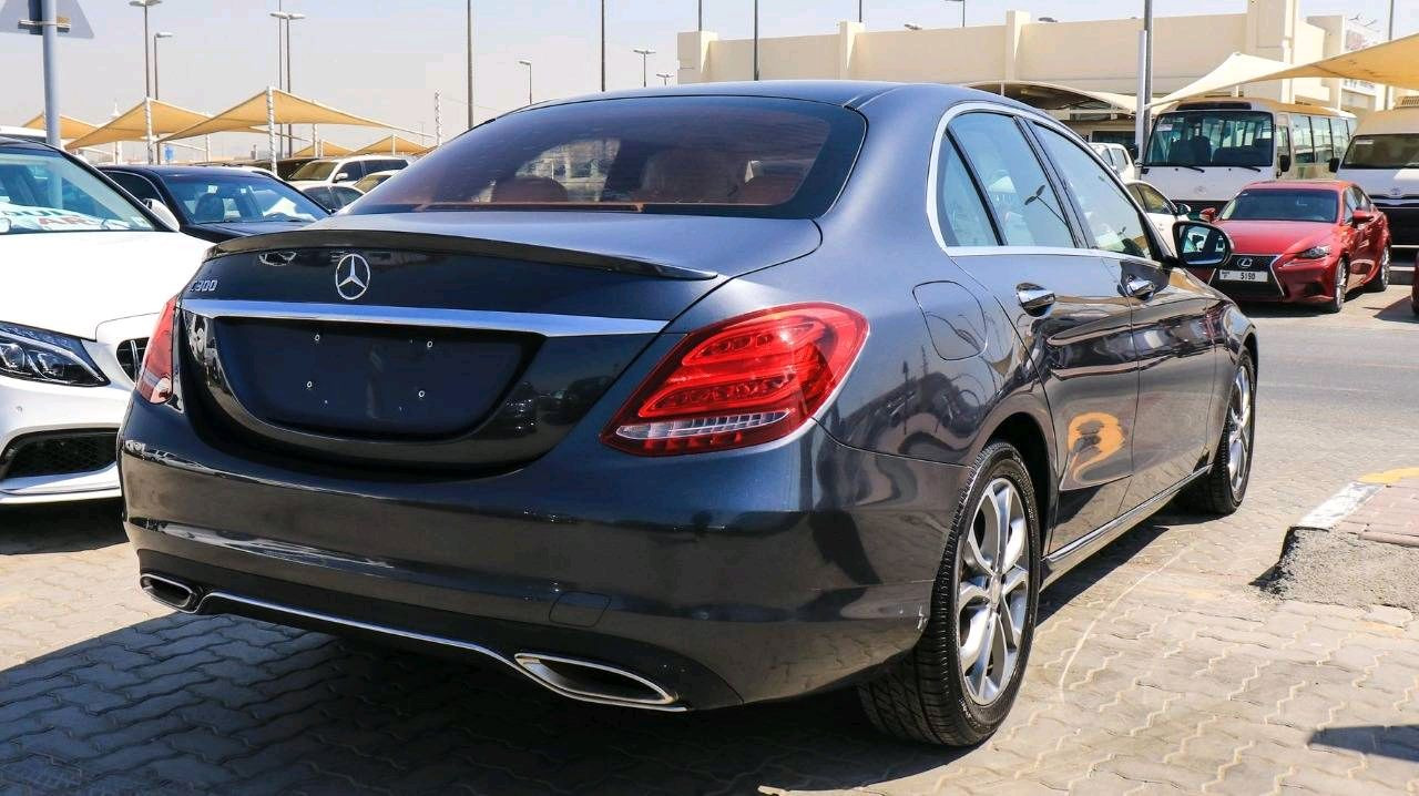 Mercedes Benz C-Class - Image 3