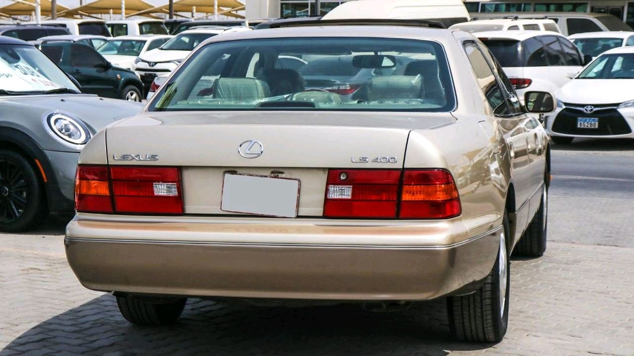 Lexus LS-Series - Image 4