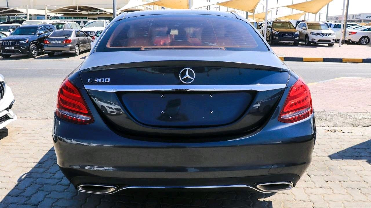 Mercedes Benz C-Class - Image 5