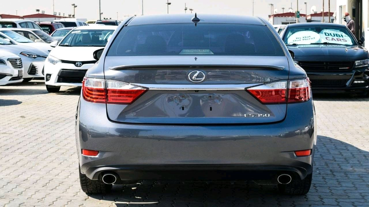 Lexus ES-Series - Image 4