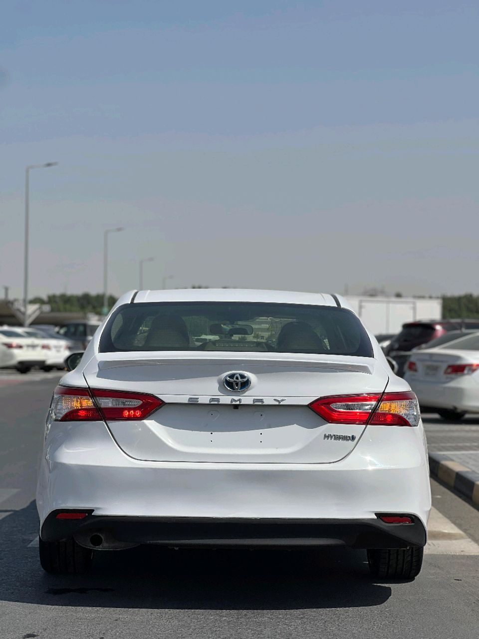 Toyota Camry - Image 14
