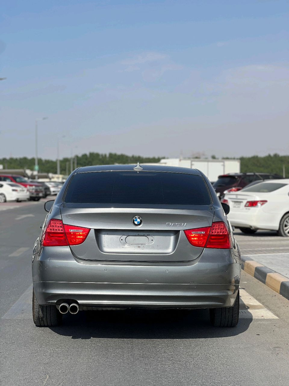 BMW 3-Series - Image 6