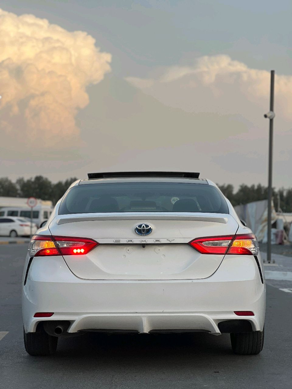 Toyota Camry - Image 4