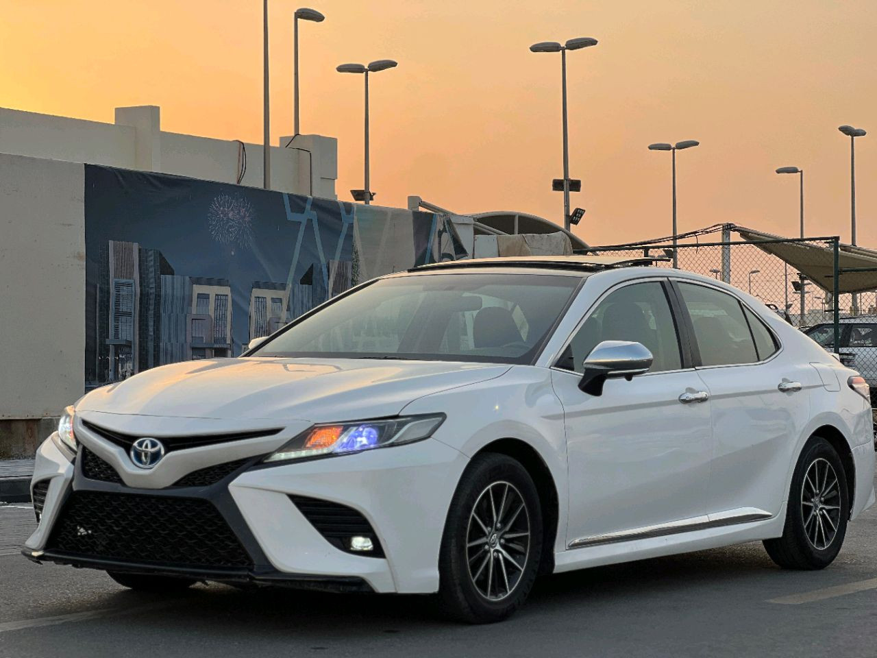 Toyota Camry - Image 5