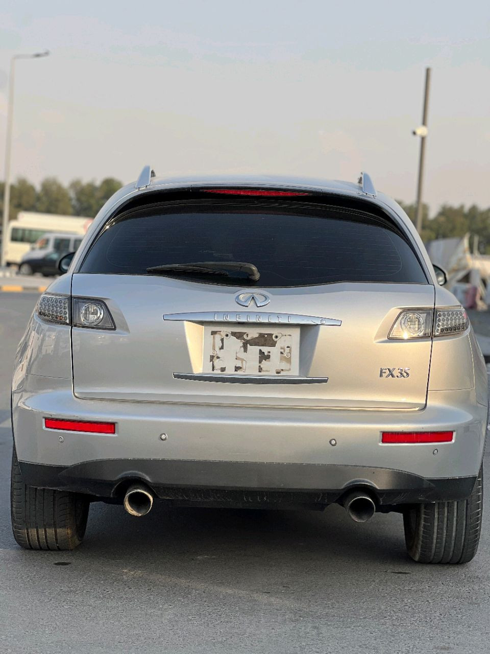 Infiniti FX45/FX35 - Image 3
