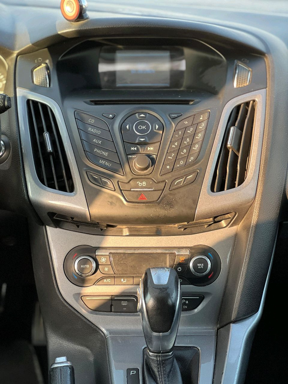 Ford Focus - Image 9