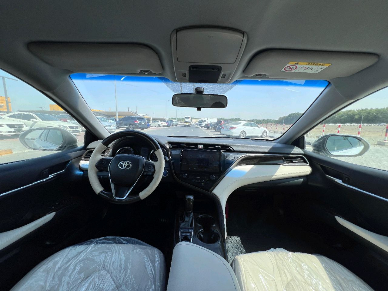 Toyota Camry - Image 13