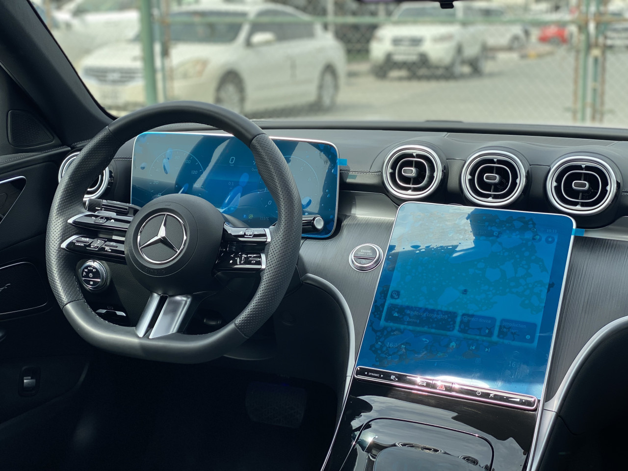 Mercedes Benz C-Class - Image 8