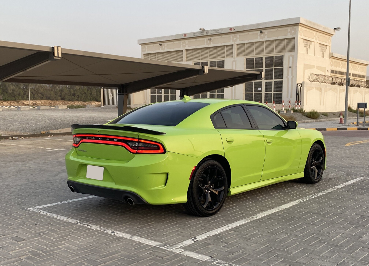 Dodge Charger - Image 5