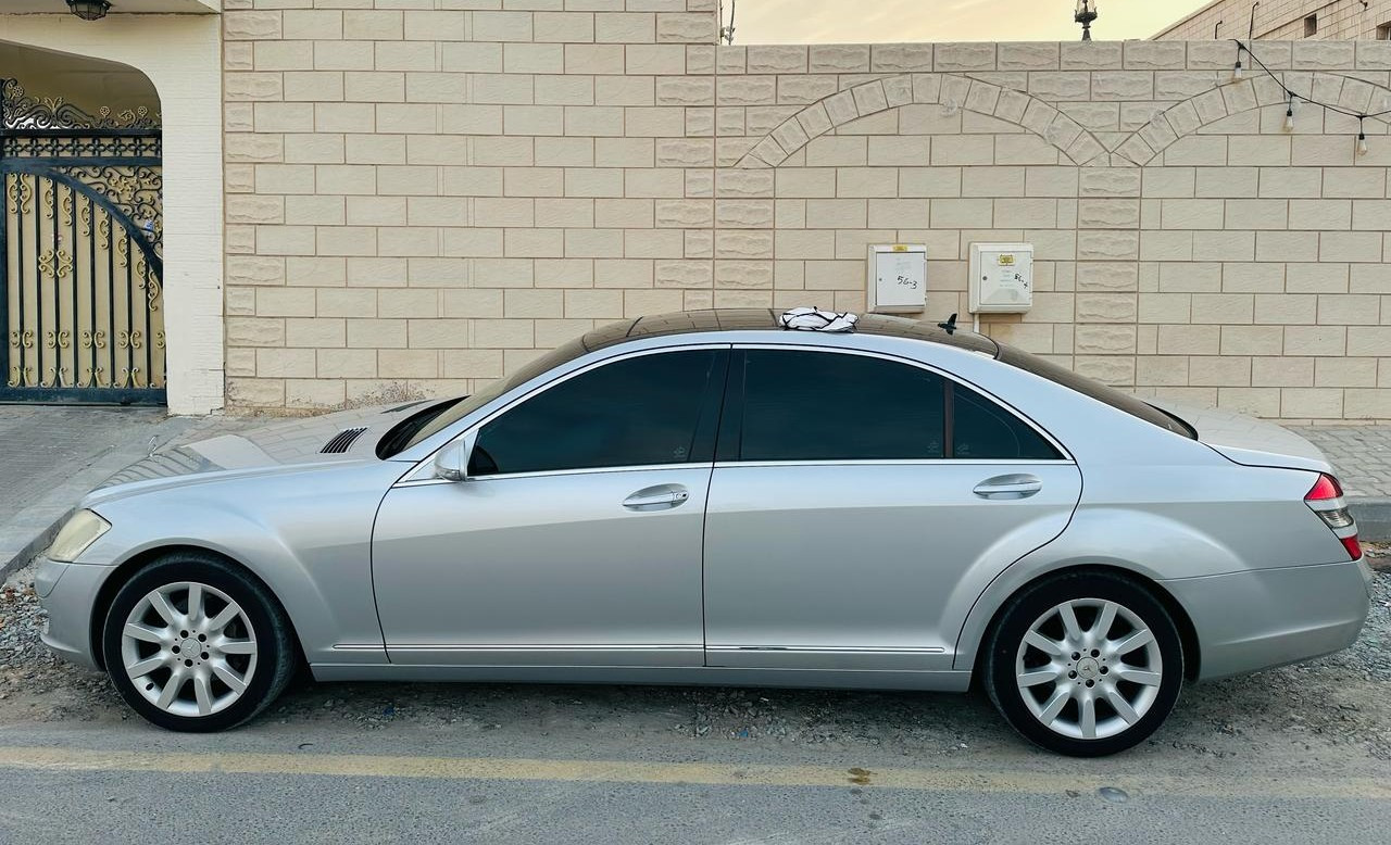 Mercedes Benz S-Class - Image 4