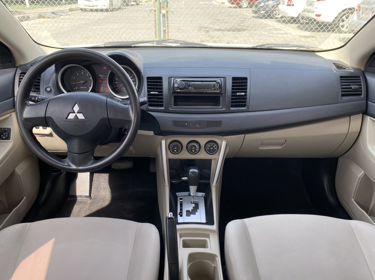 Mitsubishi Lancer - Image 7