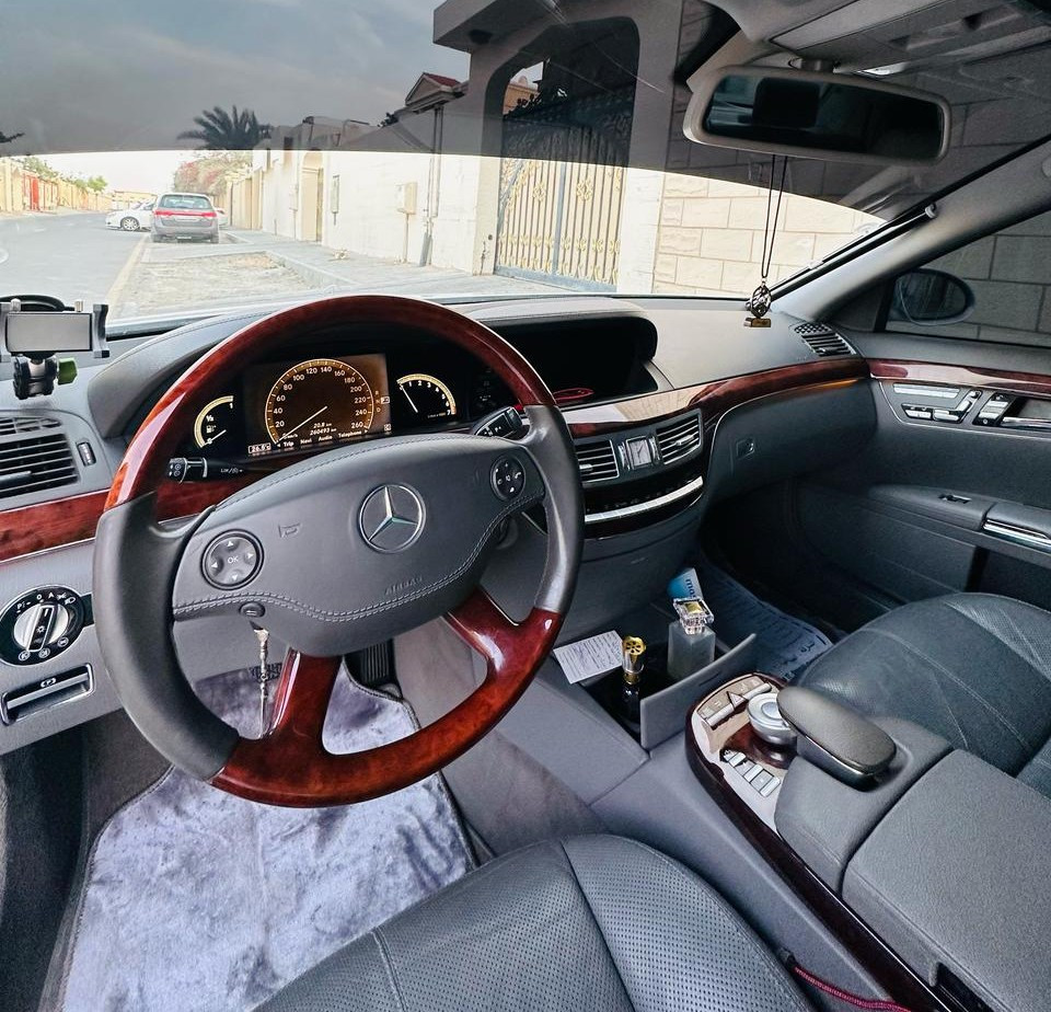Mercedes Benz S-Class - Image 8