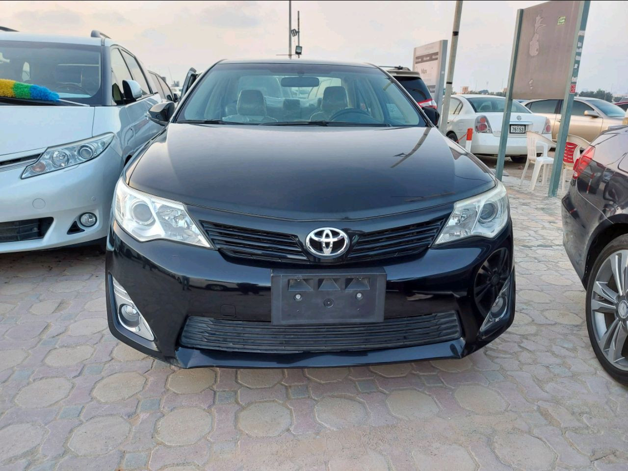 Toyota Camry - Image 4