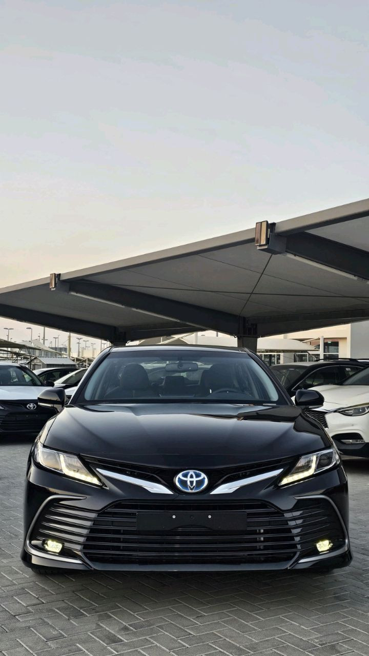 Toyota Camry - Image 3