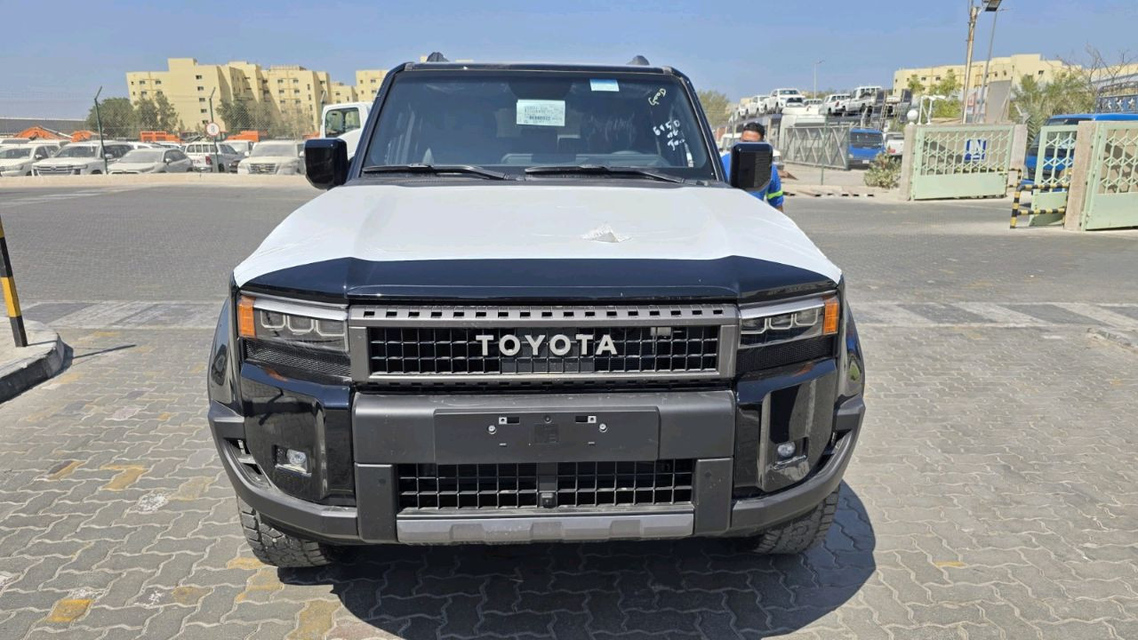 Toyota Prado - Image 7