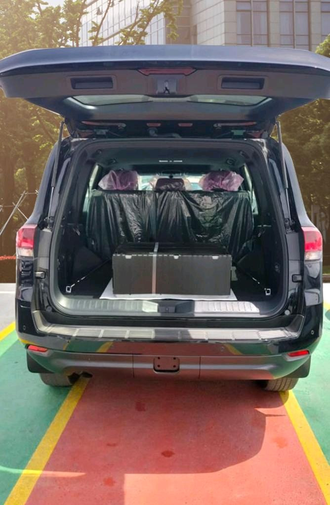 Toyota Land Cruiser - Image 3
