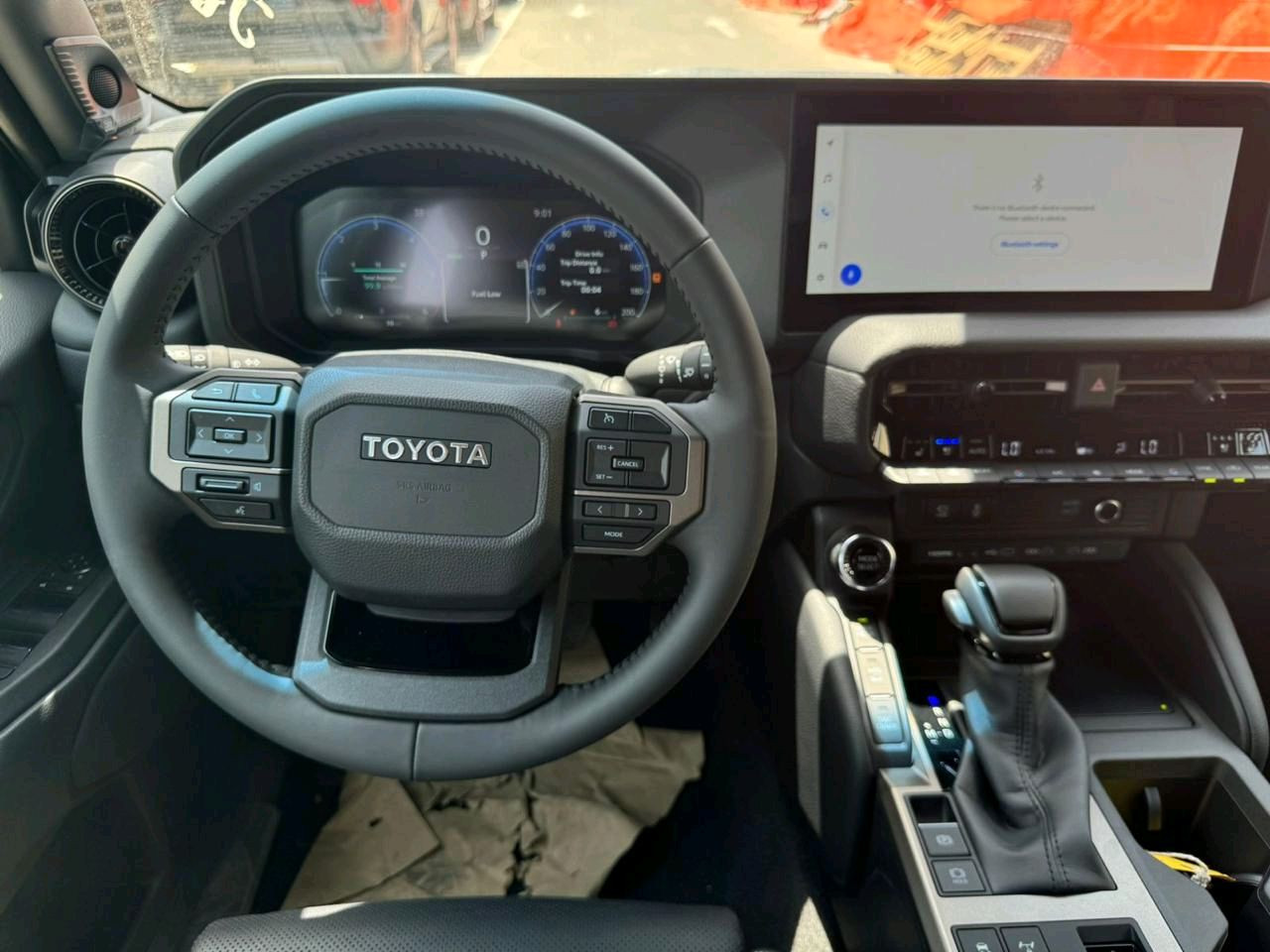 Toyota Prado - Image 4