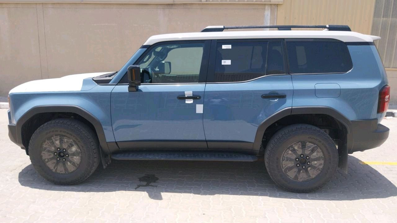 Toyota Prado - Image 3