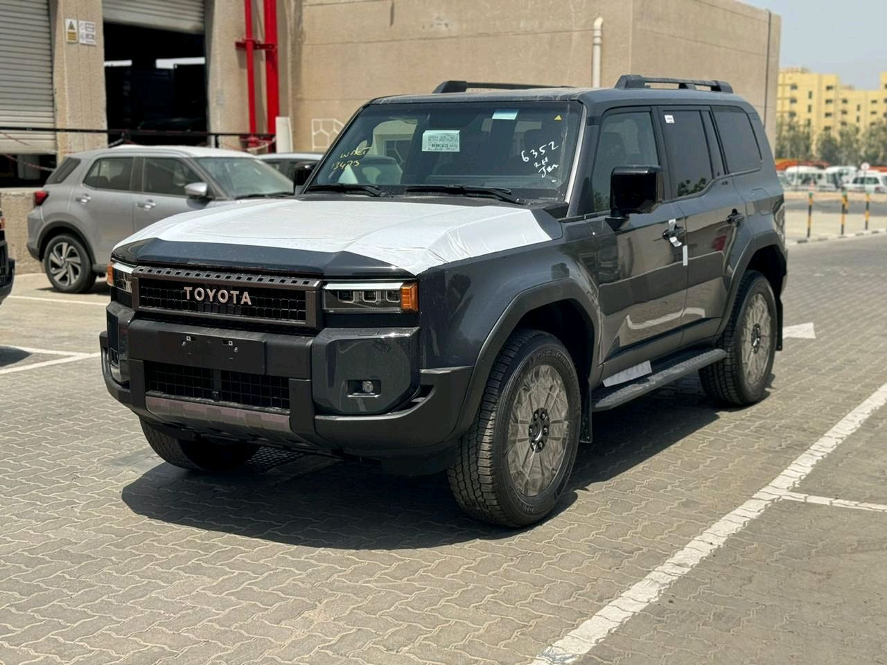 Toyota Prado - Image 5