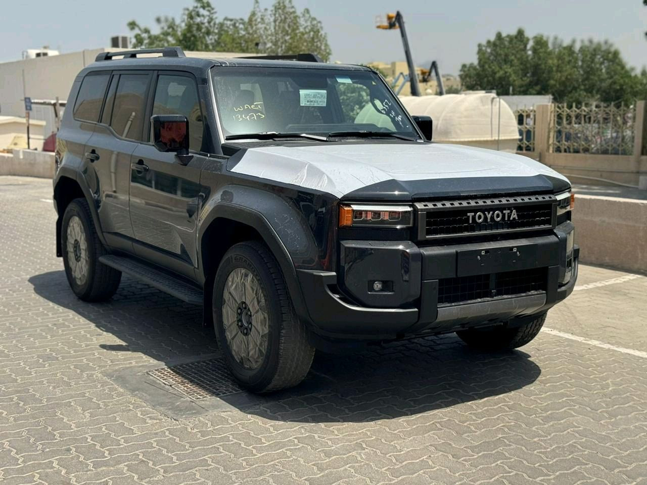 Toyota Prado - Image 9