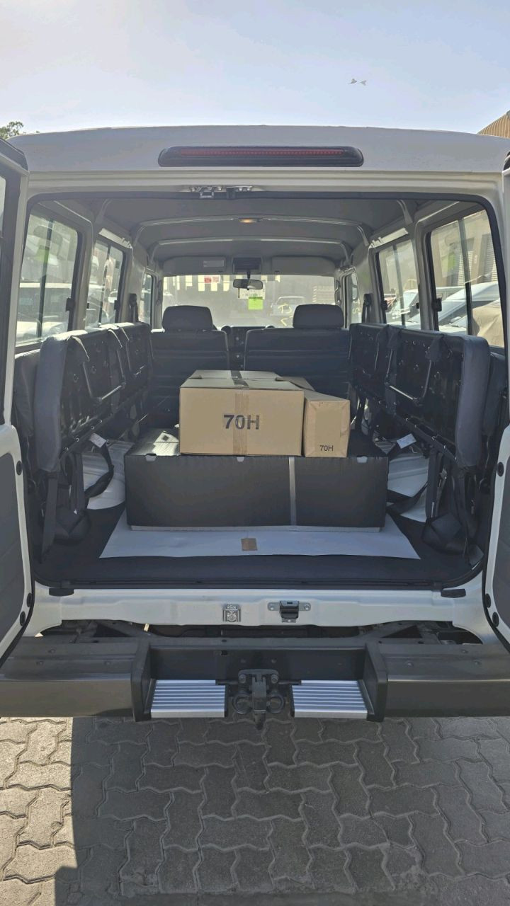 Toyota Land Cruiser - Image 5